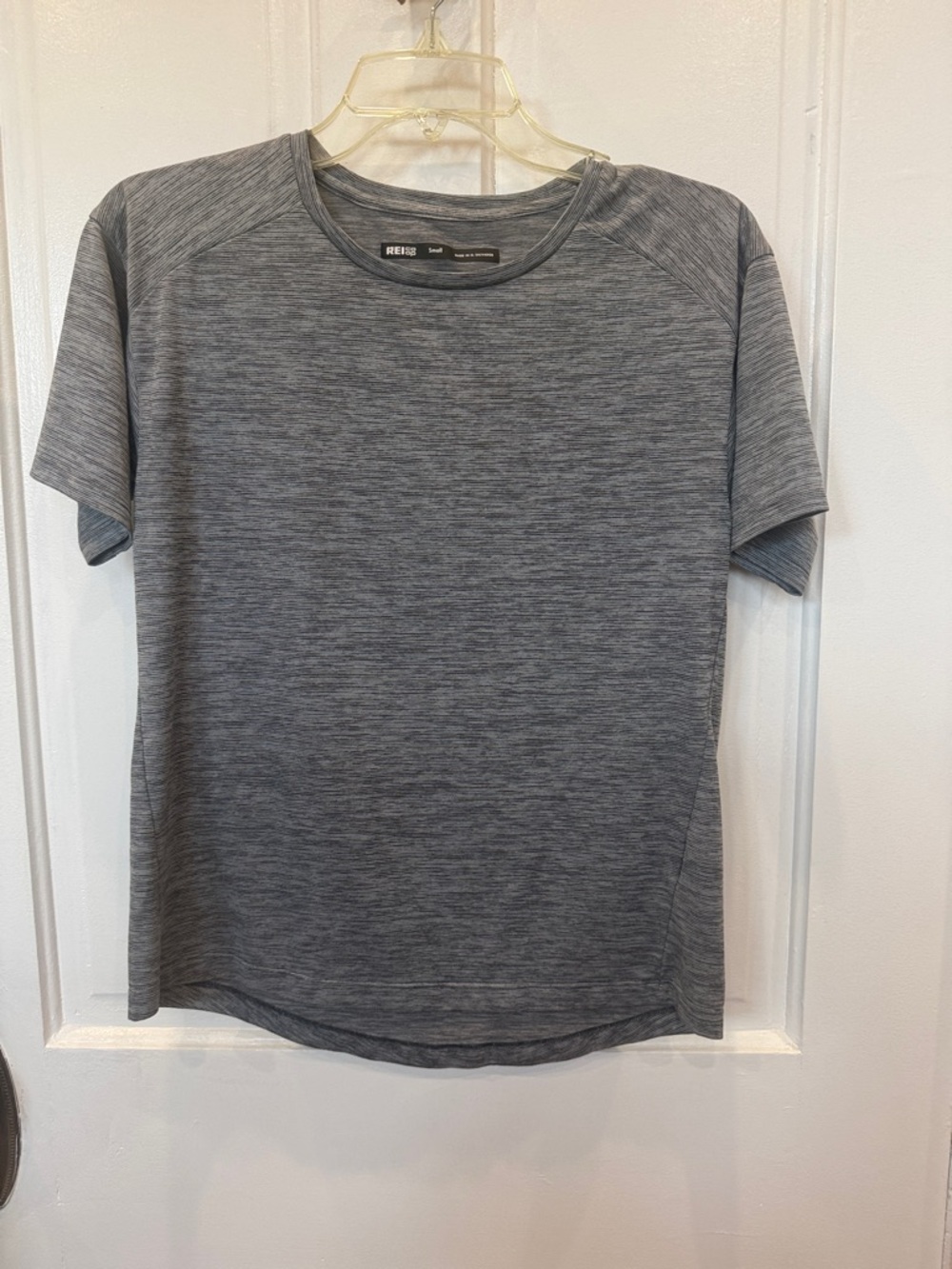 REI woman’s Heather Gray Short Sleeve Performance Tee